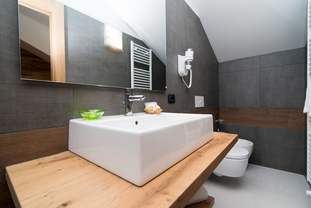 Hotel Ferrovia Calalzo di Cadore Eksteriør bilde
